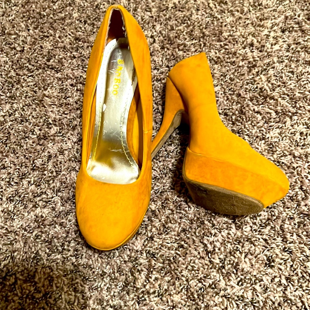 Shoes yellow